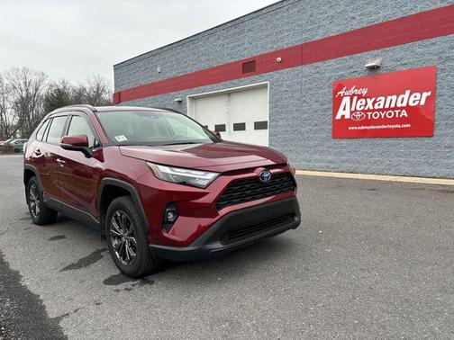 2023 Toyota RAV4 Hybrid XLE Premium