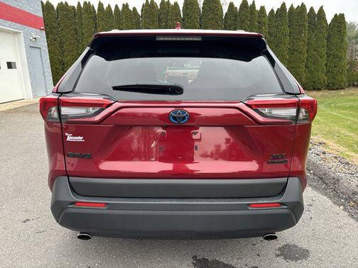 2023 Toyota RAV4 Hybrid XLE Premium