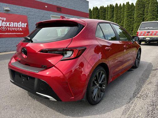 2025 Toyota Corolla XSE