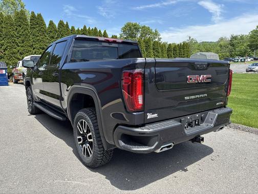 Titanium Rush Metallic 2025 GMC Sierra 1500 AT4
