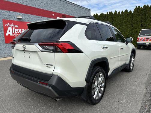 2019 Toyota RAV4 Limited
