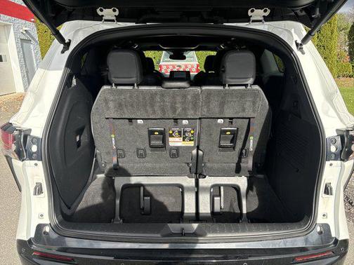 2022 Toyota Sienna XSE 7 Passenger