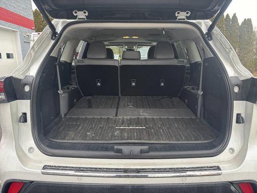 2024 Toyota Highlander Limited