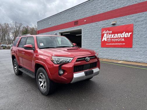 2024 Toyota 4Runner TRD Off Road