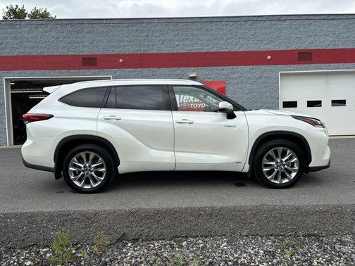 2021 Toyota Highlander Hybrid Limited