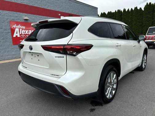 2021 Toyota Highlander Hybrid Limited