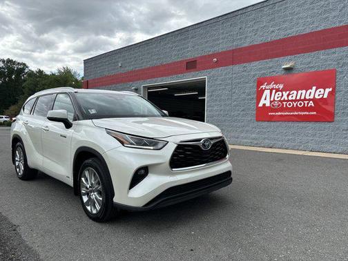 2021 Toyota Highlander Hybrid Limited