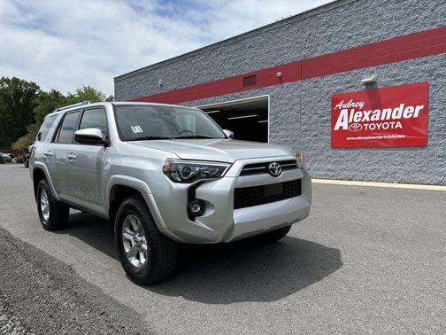 2022 Toyota 4Runner SR5