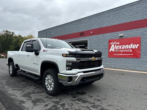 2024 Chevrolet Silverado 2500 LT