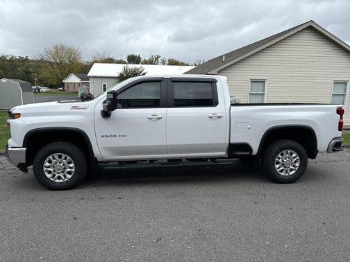 2024 Chevrolet Silverado 2500 LT