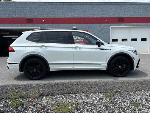 2022 Volkswagen Tiguan 2.0T SE R-Line Black 4MOTION