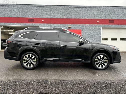 2024 Subaru Outback Touring XT
