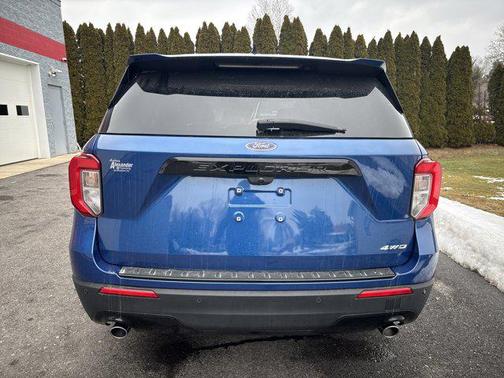 2022 Ford Explorer ST-Line