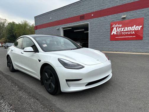 2023 Tesla Model 3 Standard Range