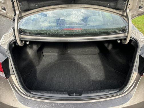 2016 Hyundai ELANTRA Value Edition