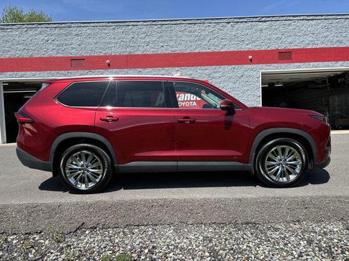 2024 Toyota Grand Highlander Platinum
