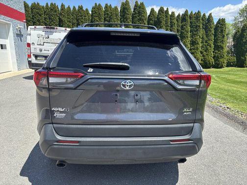 Magnetic Gray Metallic 2022 Toyota RAV4 XLE