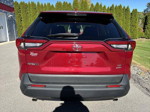 2023 Toyota RAV4 LE