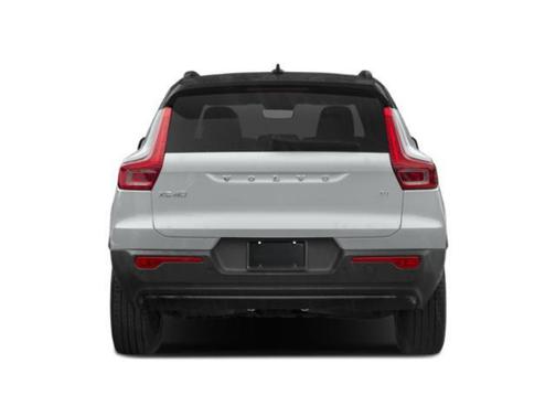2021 Volvo XC40 T5 R-Design