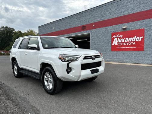 2024 Toyota 4Runner SR5 Premium