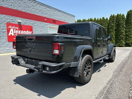2021 Jeep Gladiator Sport S