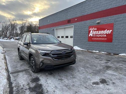 2025 Subaru Forester Hybrid Premium