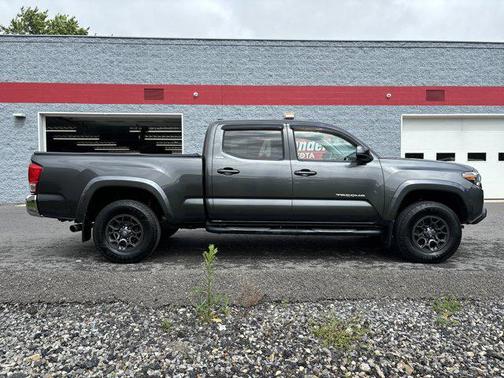 2017 Toyota Tacoma SR5