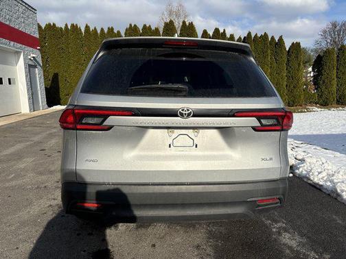 2025 Toyota Grand Highlander XLE