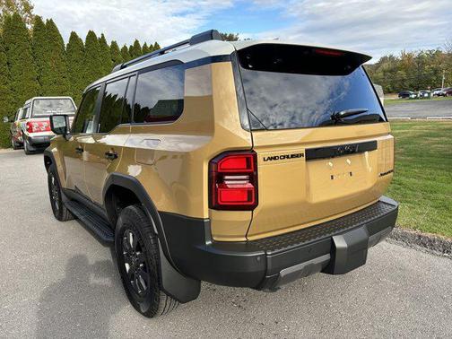 2025 Toyota Land Cruiser Base