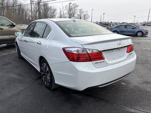 2015 Honda Accord Hybrid EX-L
