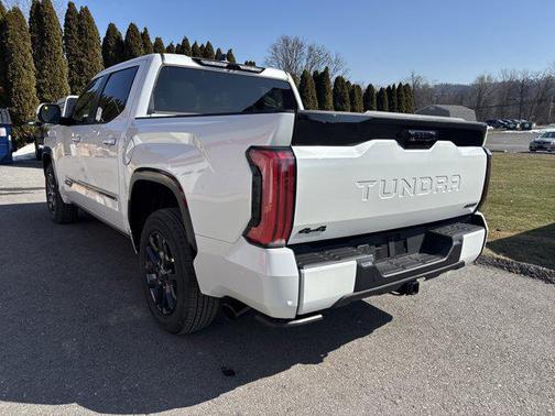 2026 Toyota Tundra Hybrid Platinum