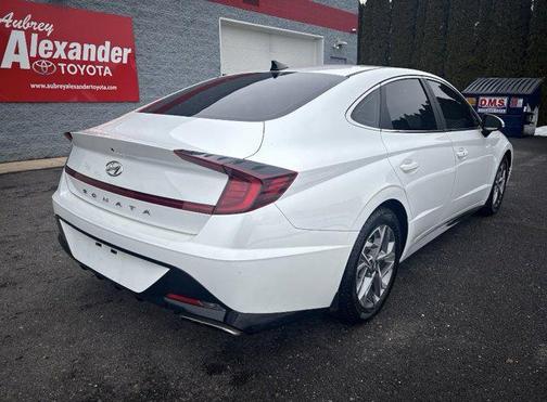 2021 Hyundai SONATA SEL