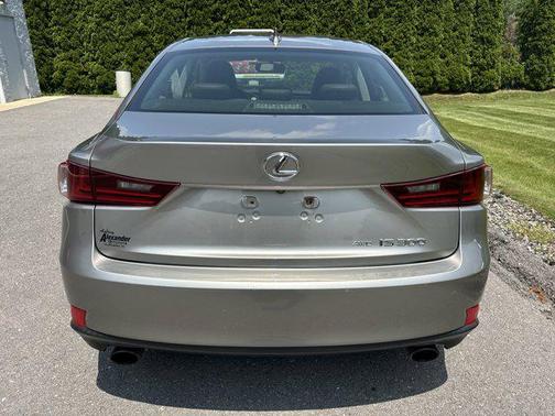2016 Lexus IS 300 Base