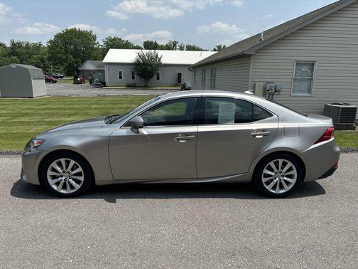 2016 Lexus IS 300 Base