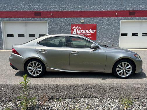 2016 Lexus IS 300 Base