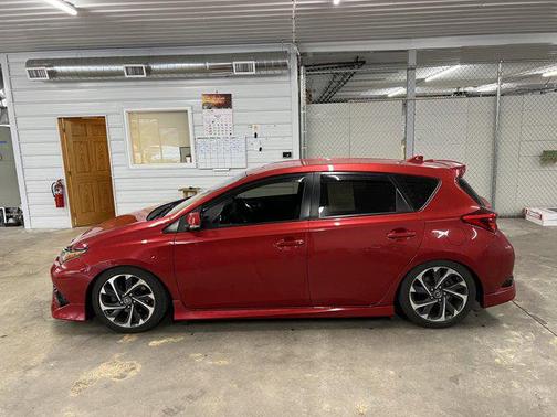 2017 Toyota Corolla iM Base