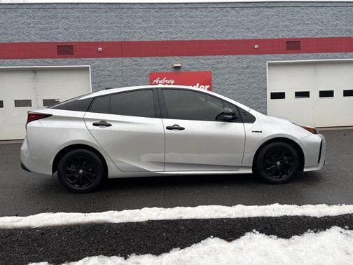 2022 Toyota Prius XLE