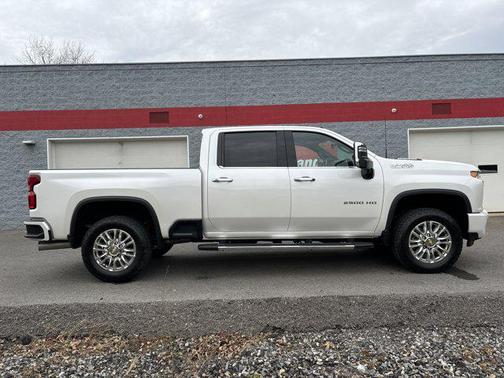 2022 Chevrolet Silverado 2500 High Country