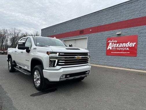 2022 Chevrolet Silverado 2500 High Country