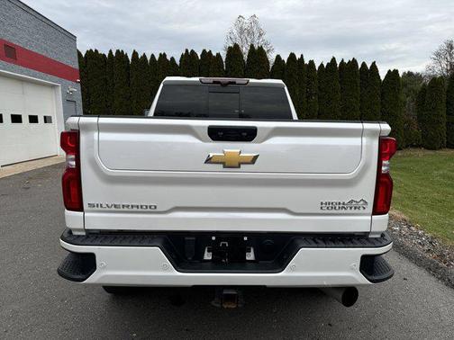 2022 Chevrolet Silverado 2500 High Country