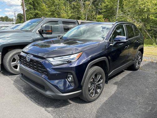2023 Toyota RAV4 Hybrid XLE Premium