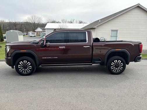 2024 GMC Sierra 2500 Denali Ultimate