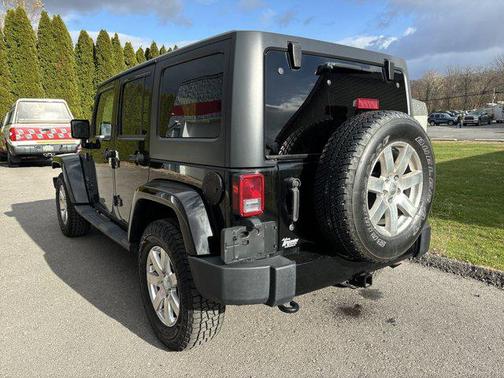 2018 Jeep Wrangler JK Unlimited Sahara