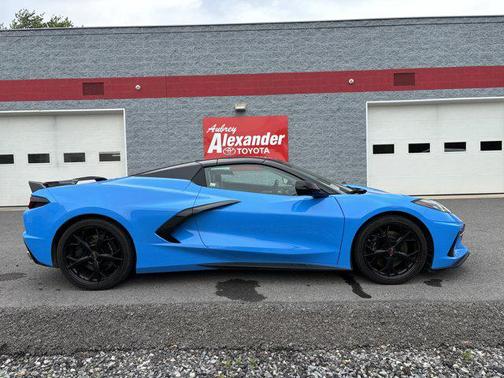 2022 Chevrolet Corvette Stingray w/3LT