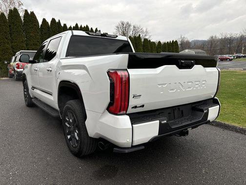 2025 Toyota Tundra Platinum