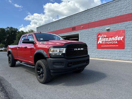 2019 RAM 2500 Tradesman Crew Cab 4x4 8' Box