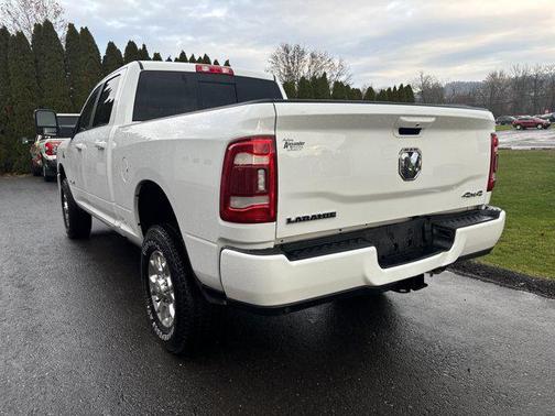 2024 RAM 2500 Laramie Crew Cab 4x4 6'4' Box