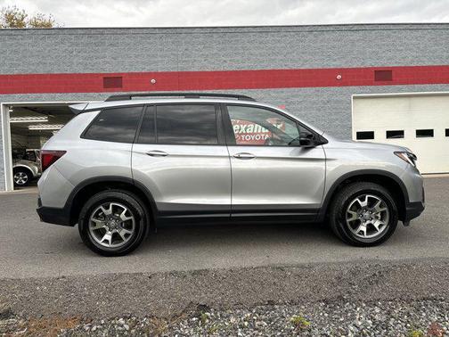 2023 Honda Passport AWD TrailSport