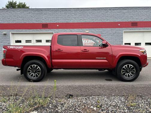 2020 Toyota Tacoma TRD Sport
