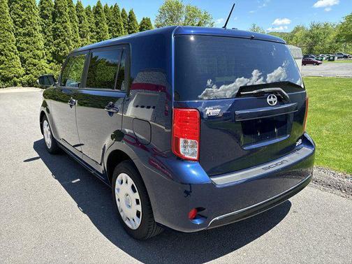 2014 Scion xB Release Series 10.0